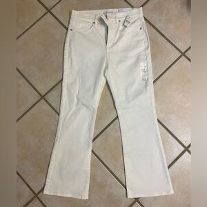 Loft kick crop white jeans. New with tags. Size 27